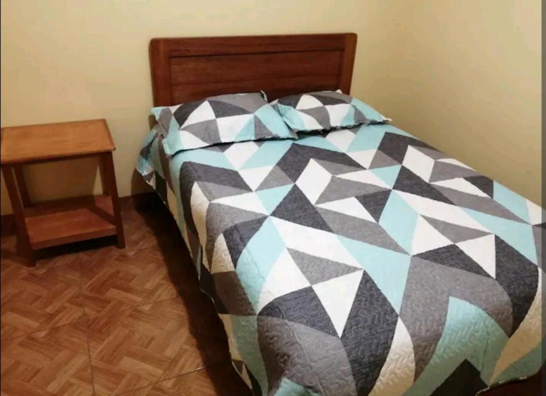 Hospedaje Sumita Wasi Πούνο Εξωτερικό φωτογραφία